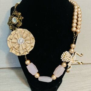 Kitchy Octopus Statement Necklace